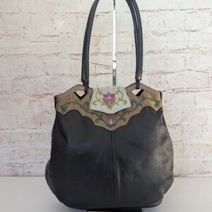 Papillon Vintage Elegant Black Leather Tote Bag